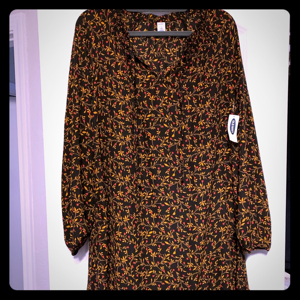 Old Navy Women’s Long Sleeve Floral Design Dress